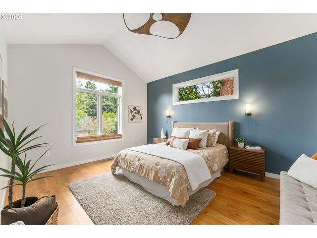 3646 Se Martins St, Portland, OR 97202