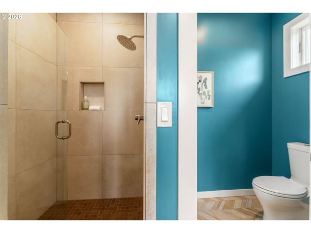 3646 Se Martins St, Portland, OR 97202