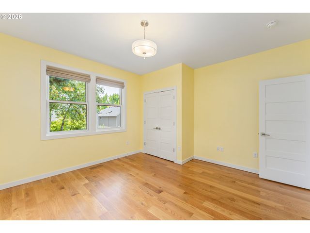 3646 Se Martins St, Portland, OR 97202