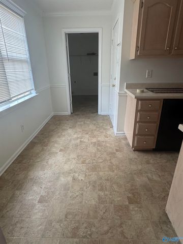 591 Bell Factory Road, Huntsville, AL 35811