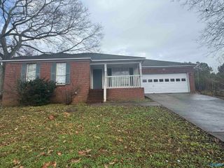 591 Bell Factory Road, Huntsville, AL 35811