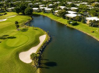 35 Vista Gardens Trail 205, Vero Beach, FL 32962