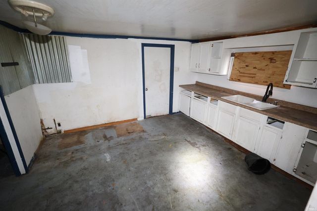 52078 Forestbrook Avenue, South Bend, IN 46637