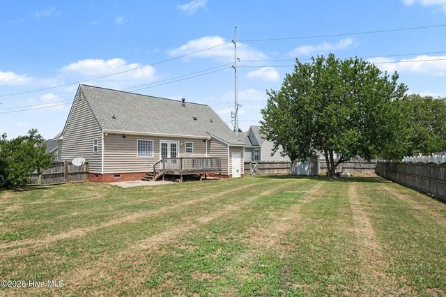 1909 Charity Lane, Winterville, NC 28590