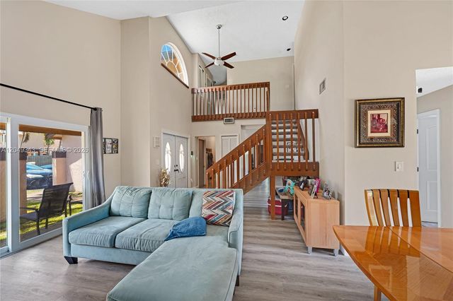 8650 SW 57th Court, Cooper City, FL 33328