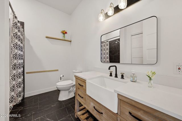 9845 S 31st Avenue, Laveen, AZ 85339