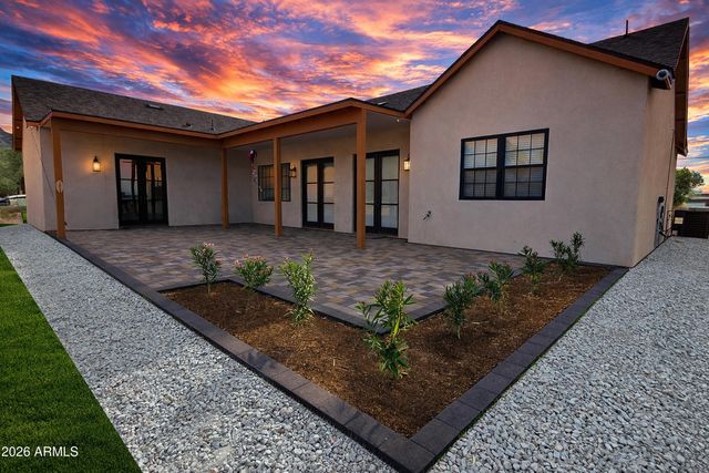 9845 S 31st Avenue, Laveen, AZ 85339