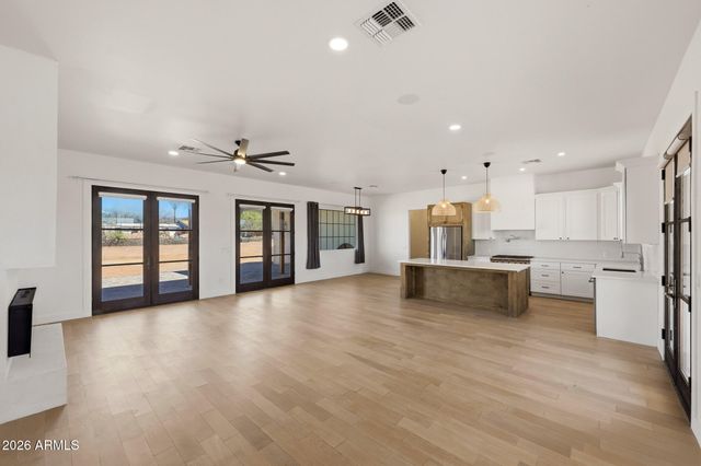 9845 S 31st Avenue, Laveen, AZ 85339