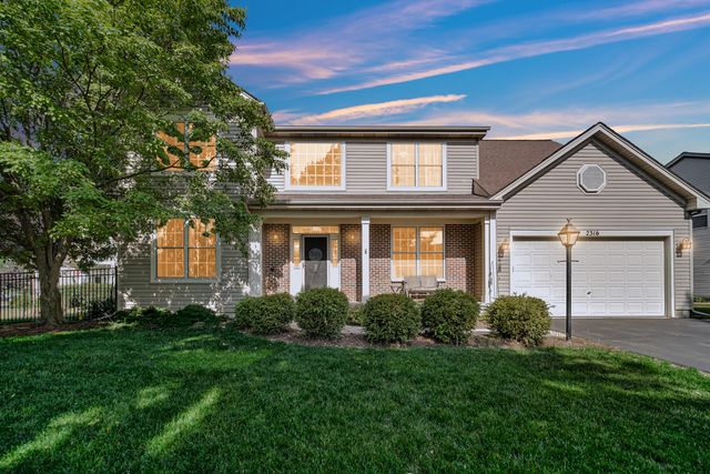 2316 Loop Road, Algonquin, IL 60102