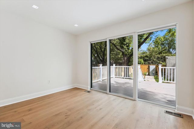 1317 GALLATIN ST NW, Washington, DC 20011