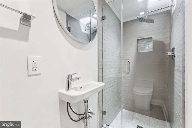 1317 GALLATIN ST NW, Washington, DC 20011