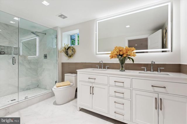 1317 GALLATIN ST NW, Washington, DC 20011