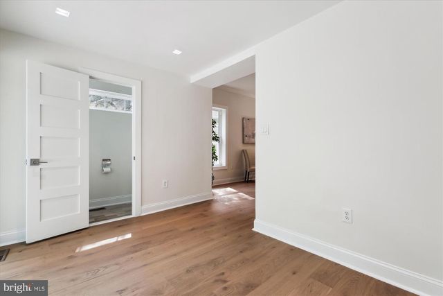 1317 GALLATIN ST NW, Washington, DC 20011