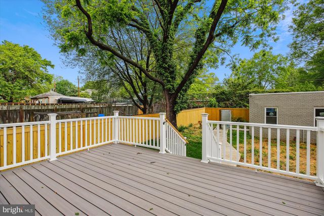 1317 GALLATIN ST NW, Washington, DC 20011