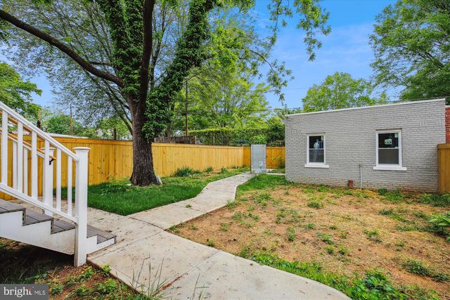 1317 GALLATIN ST NW, Washington, DC 20011