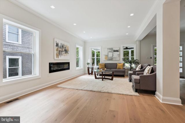 1317 GALLATIN ST NW, Washington, DC 20011