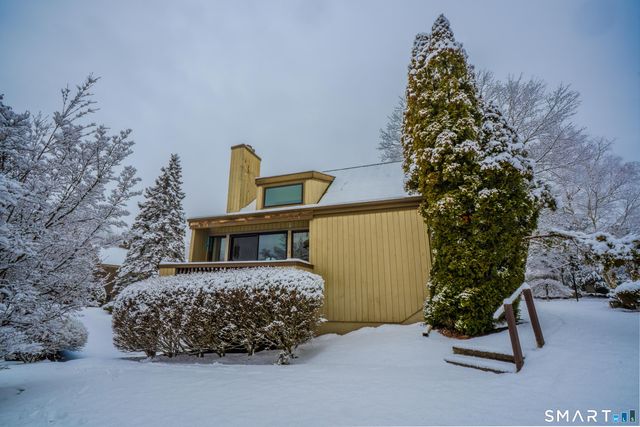 635 North Trail B, Stratford, CT 06614