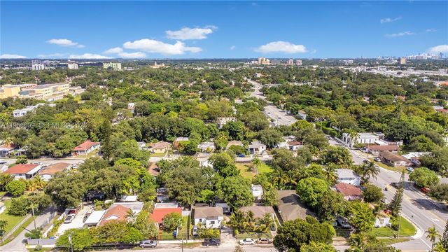 35 NW 57th St, Miami, FL 33127