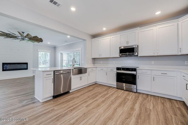 1012 Hedge Street NE, Townsend, GA 31331