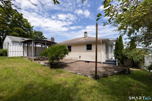 481 Bunker Hill Avenue, Waterbury, CT 06708