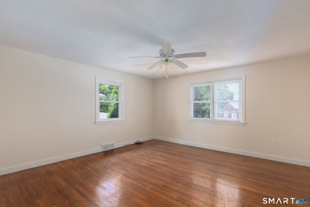 481 Bunker Hill Avenue, Waterbury, CT 06708
