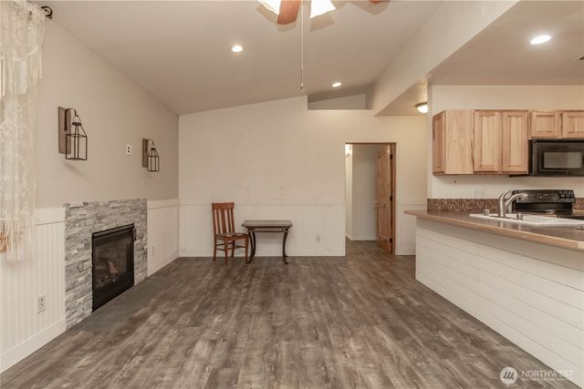 10210 Villa Lane SW, Lakewood, WA 98499