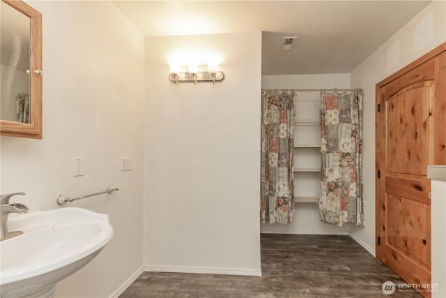 10210 Villa Lane SW, Lakewood, WA 98499