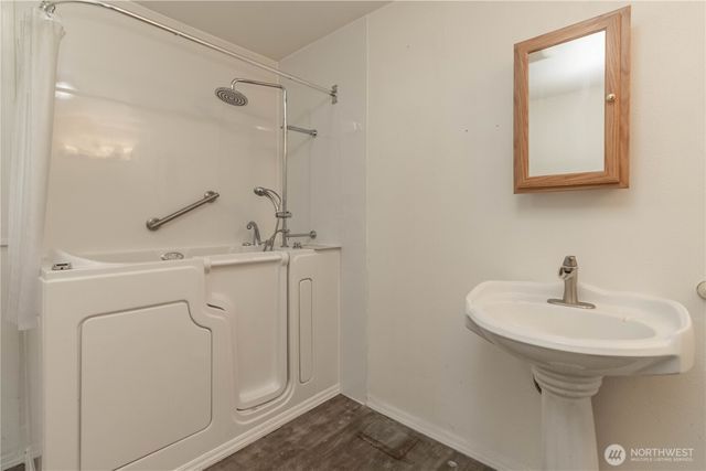 10210 Villa Lane SW, Lakewood, WA 98499