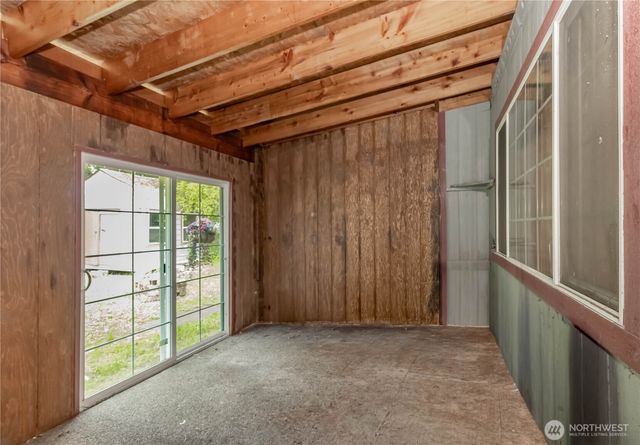 10210 Villa Lane SW, Lakewood, WA 98499