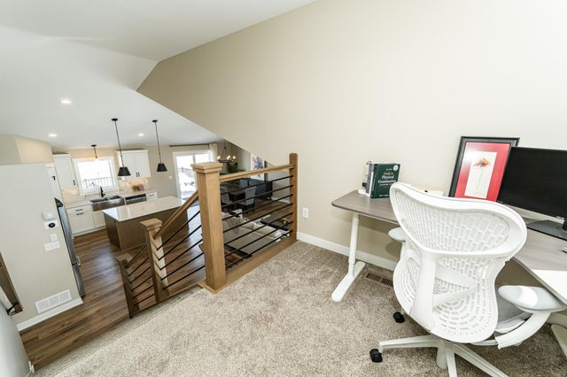 6265 Summit Pine Road NW, Rochester, MN 55901