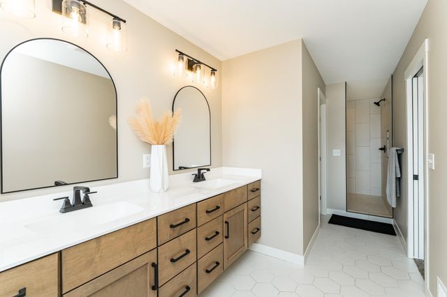 6265 Summit Pine Road NW, Rochester, MN 55901