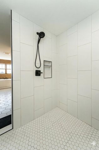 6265 Summit Pine Road NW, Rochester, MN 55901