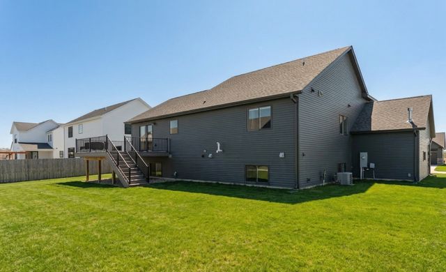 6265 Summit Pine Road NW, Rochester, MN 55901