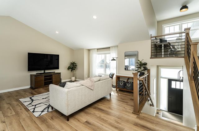 6265 Summit Pine Road NW, Rochester, MN 55901