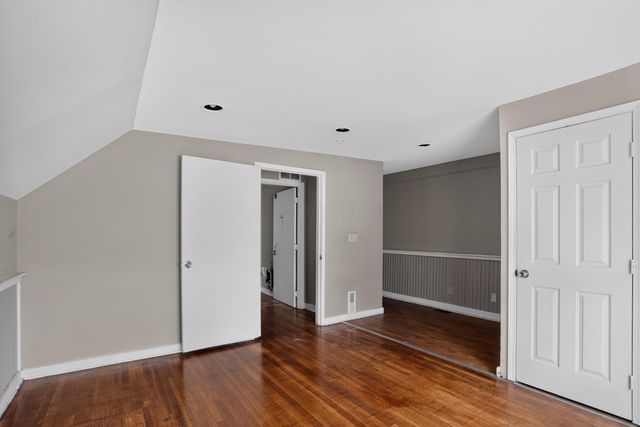 2388 Vendome Drive S, Columbus, OH 43219