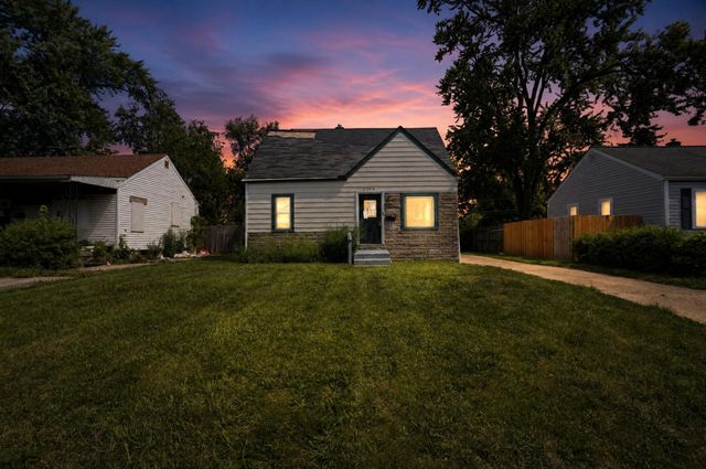 2388 Vendome Drive S, Columbus, OH 43219