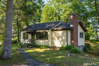 90 Lake Shore Drive, East Haddam, CT 06423