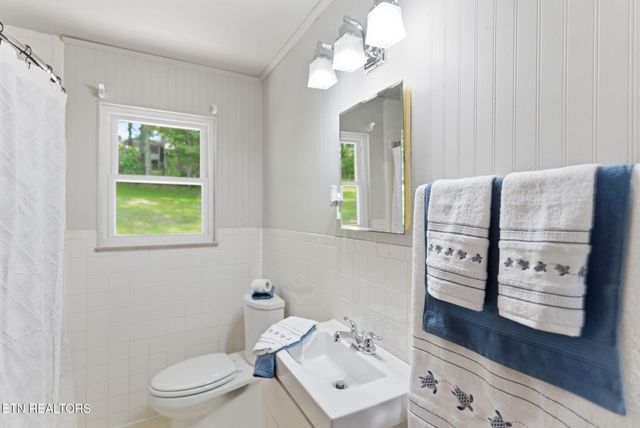 1414 Maple Drive, Knoxville, TN 37918