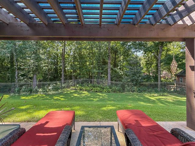 8294 WESLEY WOODS CIR, Memphis, TN 38018