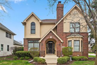 10164 Frankfort Main, Frankfort, IL 60423