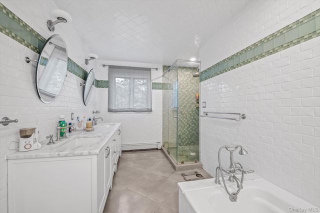 740 Kearny Drive, North Woodmere, NY 11581