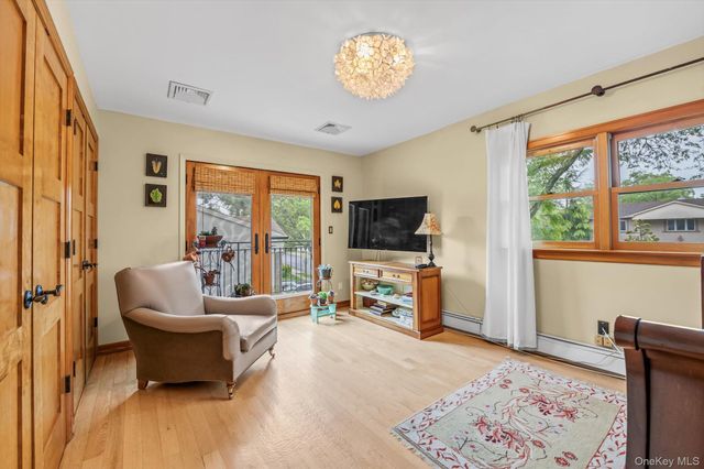 740 Kearny Drive, North Woodmere, NY 11581