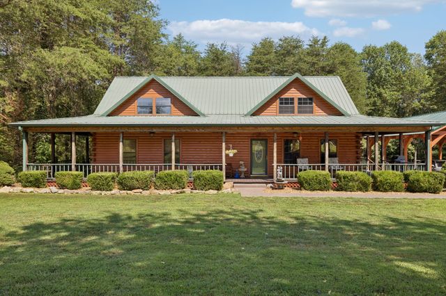 602 Gaither Hinson Rd, Waynesboro, TN 38485