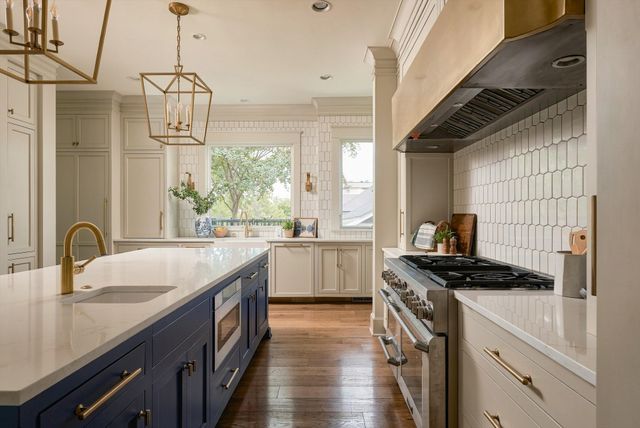 1915 Blair Blvd, Nashville, TN 37212