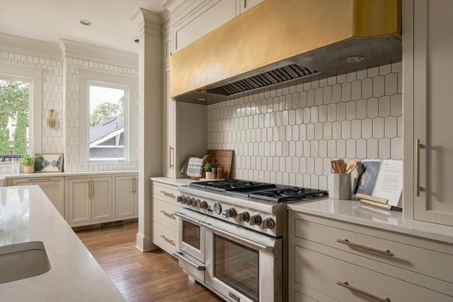 1915 Blair Blvd, Nashville, TN 37212