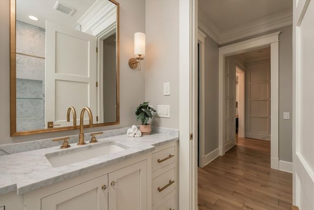 1915 Blair Blvd, Nashville, TN 37212