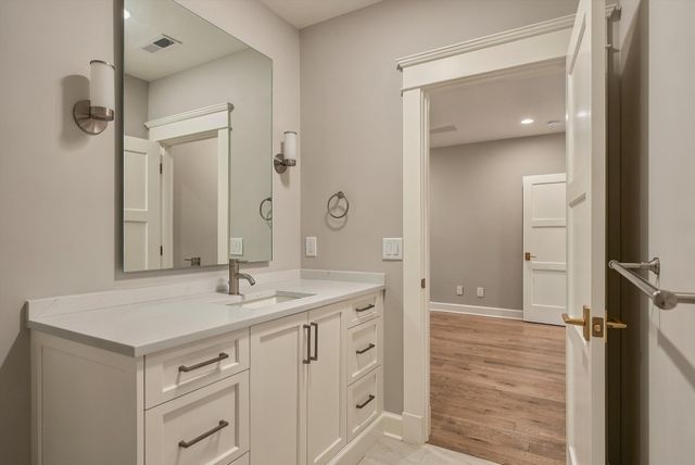 1915 Blair Blvd, Nashville, TN 37212