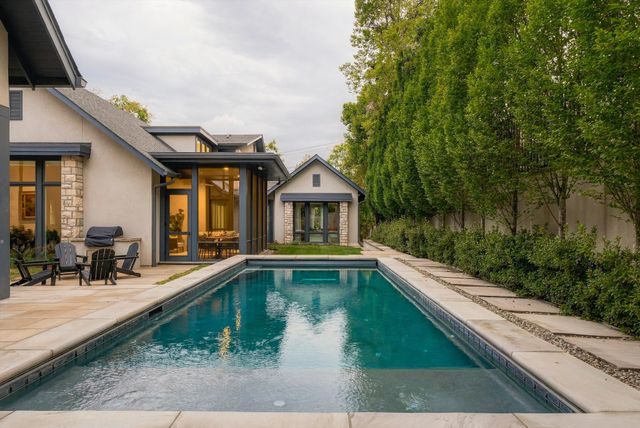 1915 Blair Blvd, Nashville, TN 37212