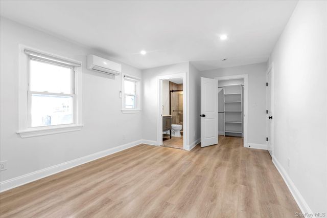 71 Haven Avenue Lower, Port Washington, NY 11050