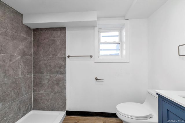 71 Haven Avenue Lower, Port Washington, NY 11050